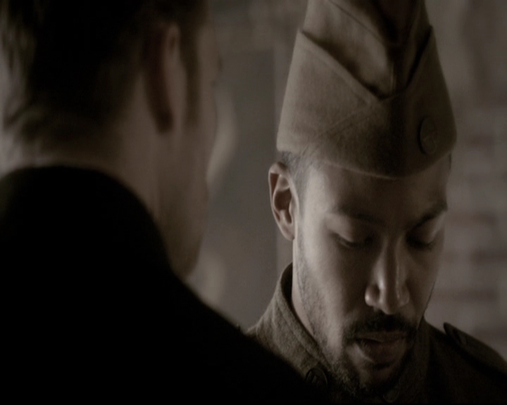 VampireDiariesWorld_dot_nl-TheOriginals_2x11BrotherhoodOfTheDamned0117.jpg