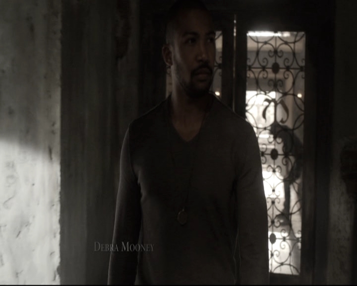 VampireDiariesWorld_dot_nl-TheOriginals_2x11BrotherhoodOfTheDamned0208.jpg