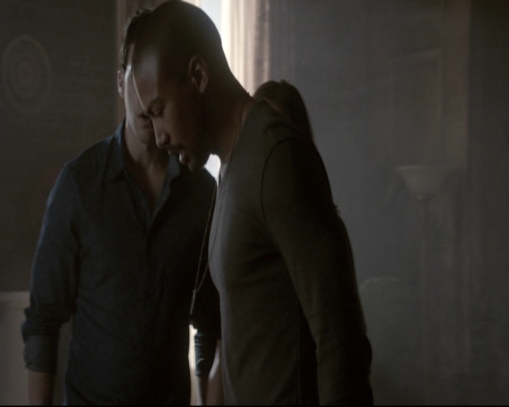 VampireDiariesWorld_dot_nl-TheOriginals_2x11BrotherhoodOfTheDamned1041.jpg