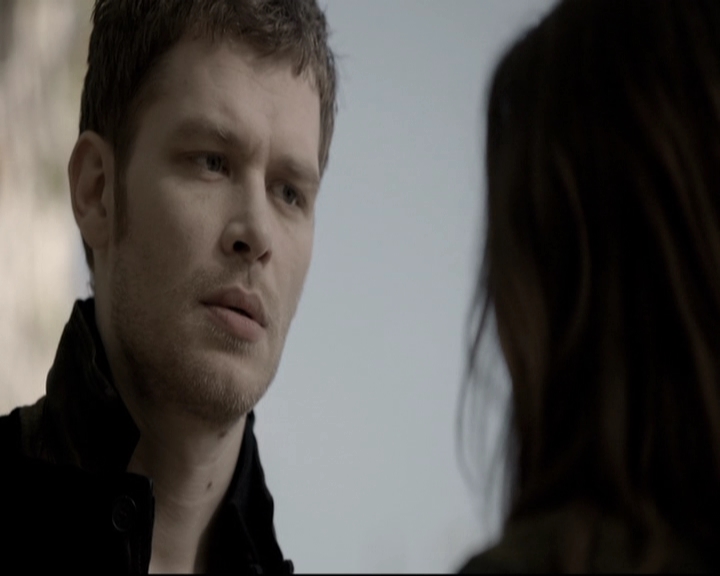 VampireDiariesWorld_dot_nl-TheOriginals_2x12Sanctuary0912.jpg
