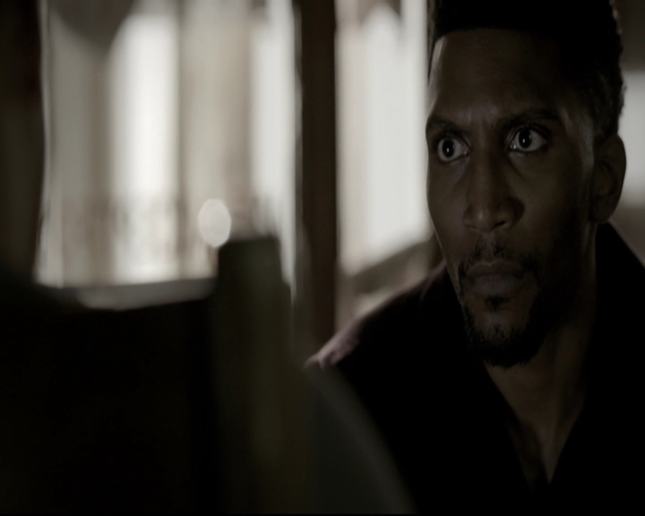 VampireDiariesWorld_dot_nl-TheOriginals_2x12Sanctuary1081.jpg