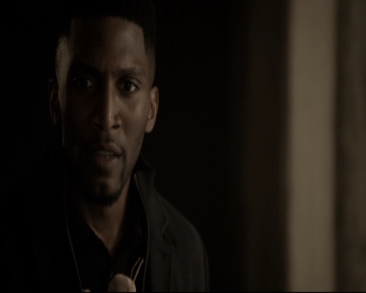 VampireDiariesWorld_dot_nl-TheOriginals_2x13TheDevilIsDamned0031.jpg