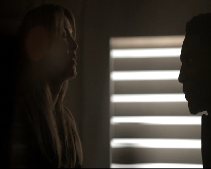 VampireDiariesWorld_dot_nl-TheOriginals_2x13TheDevilIsDamned0072.jpg
