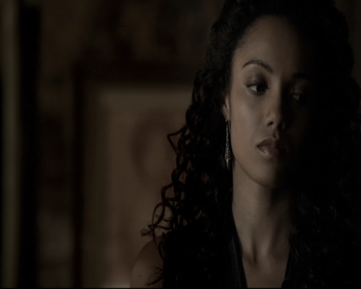 VampireDiariesWorld_dot_nl-TheOriginals_2x13TheDevilIsDamned0403.jpg