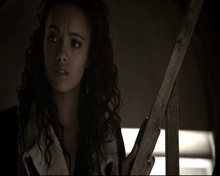VampireDiariesWorld_dot_nl-TheOriginals_2x13TheDevilIsDamned1308.jpg