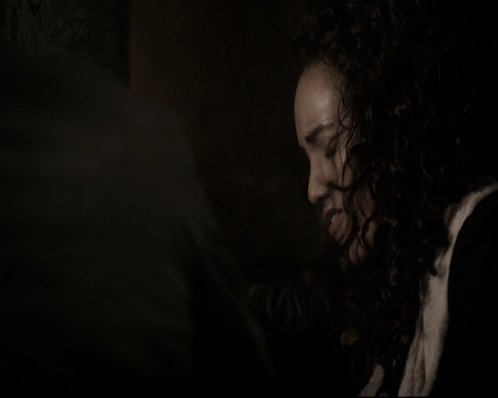 VampireDiariesWorld_dot_nl-TheOriginals_2x13TheDevilIsDamned1899.jpg