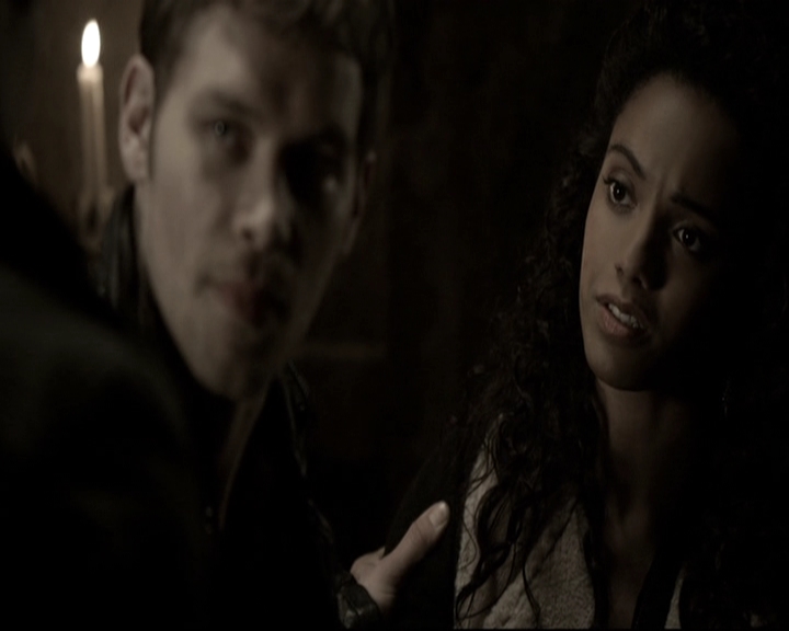 VampireDiariesWorld_dot_nl-TheOriginals_2x13TheDevilIsDamned2103.jpg