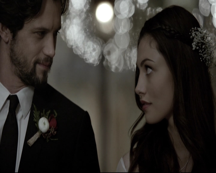 VampireDiariesWorld_dot_nl-TheOriginals_2x14GoodbyeILoveYou1112.jpg VampireDiariesWorld_dot_nl-TheOriginals_2x14GoodbyeILoveYou1112.jpg