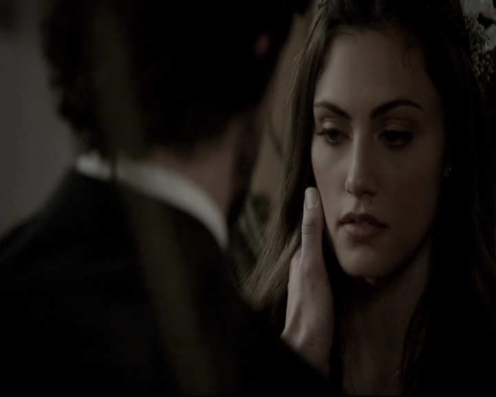 VampireDiariesWorld_dot_nl-TheOriginals_2x14GoodbyeILoveYou1250.jpg VampireDiariesWorld_dot_nl-TheOriginals_2x14GoodbyeILoveYou1250.jpg