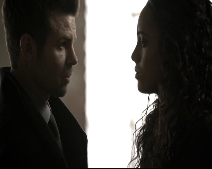VampireDiariesWorld_dot_nl-TheOriginals_2x15TheyAllAskedForYou0336.jpg