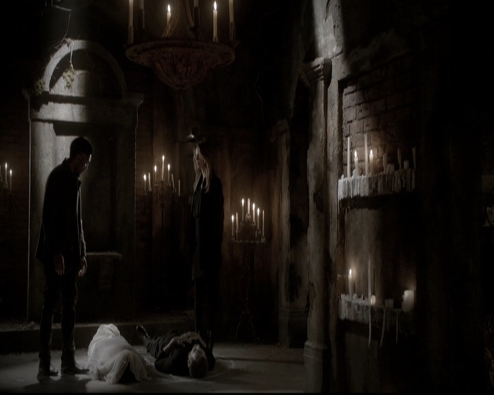 VampireDiariesWorld_dot_nl-TheOriginals_2x15TheyAllAskedForYou0373.jpg