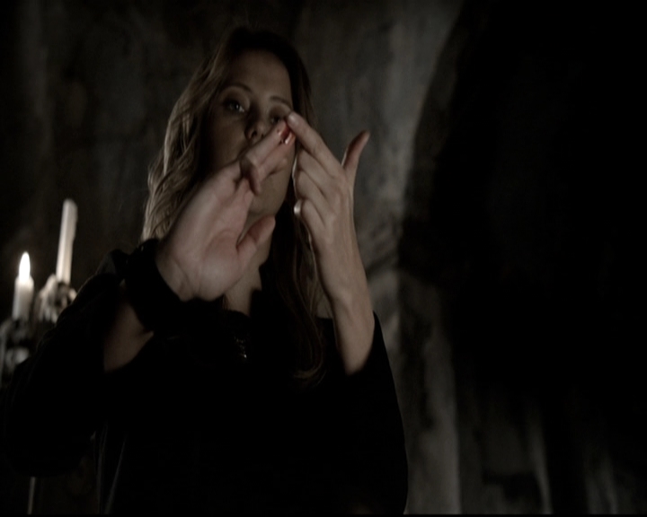 VampireDiariesWorld_dot_nl-TheOriginals_2x15TheyAllAskedForYou0400.jpg