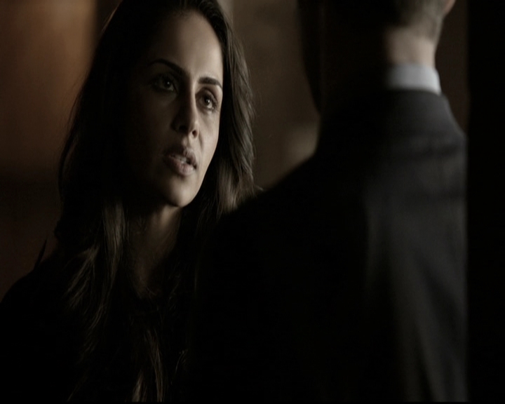 VampireDiariesWorld_dot_nl-TheOriginals_2x15TheyAllAskedForYou0500.jpg