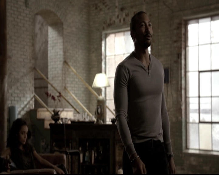 VampireDiariesWorld_dot_nl-TheOriginals_2x15TheyAllAskedForYou0643.jpg