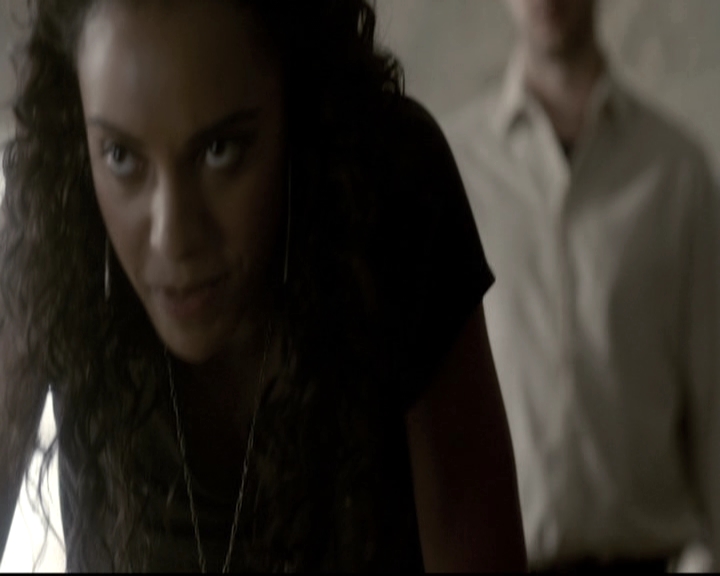 VampireDiariesWorld_dot_nl-TheOriginals_2x15TheyAllAskedForYou1116.jpg