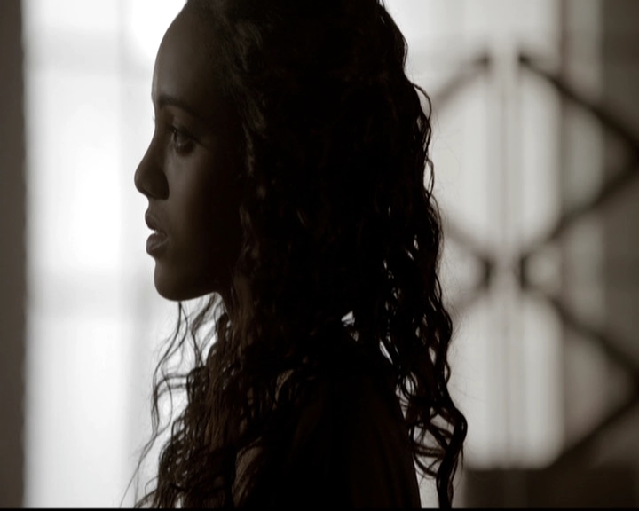 VampireDiariesWorld_dot_nl-TheOriginals_2x15TheyAllAskedForYou1479.jpg