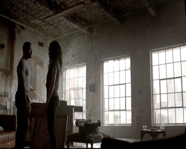 VampireDiariesWorld_dot_nl-TheOriginals_2x15TheyAllAskedForYou1480.jpg