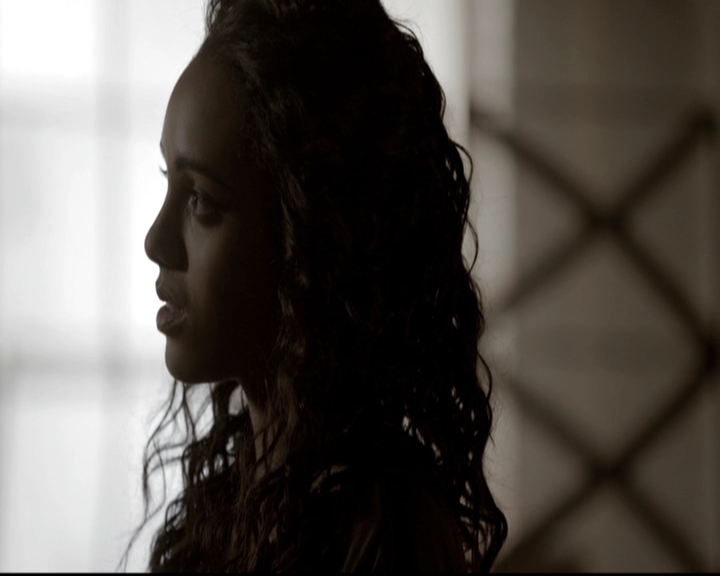 VampireDiariesWorld_dot_nl-TheOriginals_2x15TheyAllAskedForYou1510.jpg