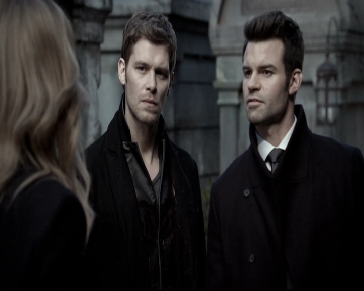 VampireDiariesWorld_dot_nl-TheOriginals_2x15TheyAllAskedForYou1614.jpg