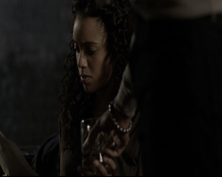 VampireDiariesWorld_dot_nl-TheOriginals_2x15TheyAllAskedForYou1836.jpg