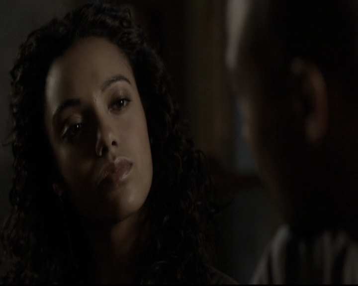 VampireDiariesWorld_dot_nl-TheOriginals_2x15TheyAllAskedForYou1855.jpg