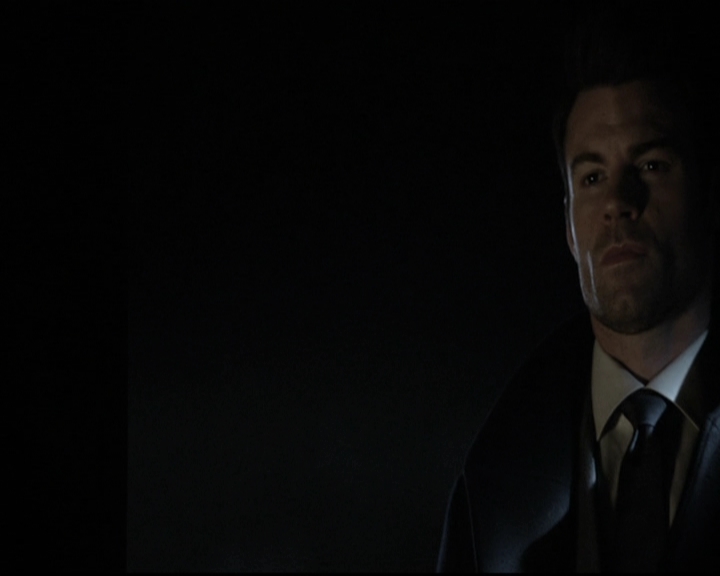 VampireDiariesWorld_dot_nl-TheOriginals_2x15TheyAllAskedForYou1975.jpg