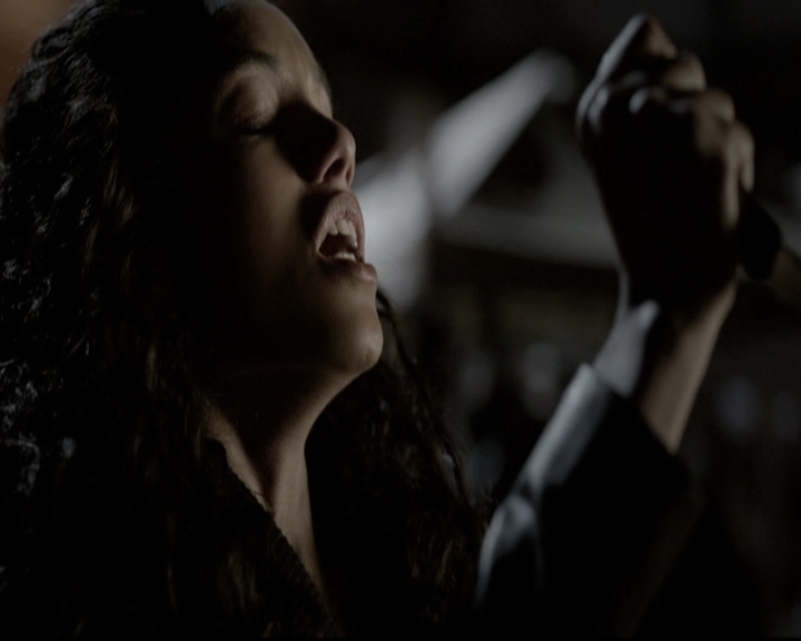 VampireDiariesWorld_dot_nl-TheOriginals_2x15TheyAllAskedForYou2279.jpg