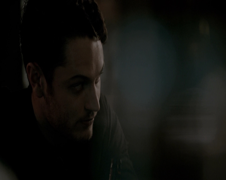 VampireDiariesWorld-dot-nl_TheOriginals-2x16SaveMySoul-DeletedScenes0096.jpg