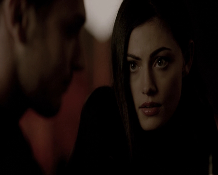 VampireDiariesWorld-dot-nl_TheOriginals-2x16SaveMySoul-DeletedScenes0100.jpg