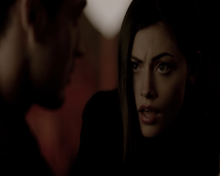 VampireDiariesWorld-dot-nl_TheOriginals-2x16SaveMySoul-DeletedScenes0113.jpg