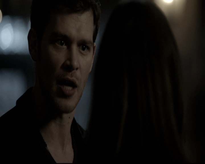 VampireDiariesWorld_dot_nl-TheOriginals_2x16SaveMySoul1945.jpg