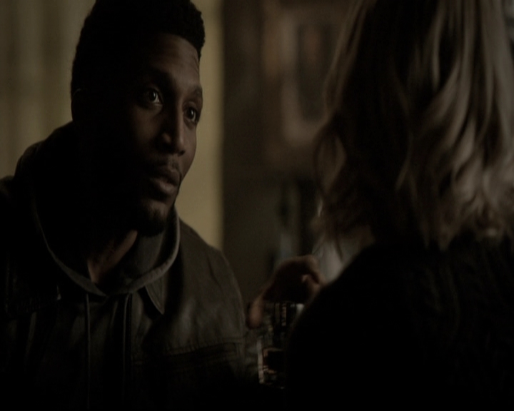 VampireDiariesWorld_dot_nl-TheOriginals_2x16SaveMySoul1985.jpg