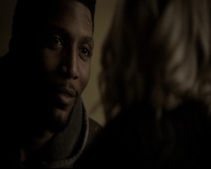 VampireDiariesWorld_dot_nl-TheOriginals_2x16SaveMySoul2008.jpg