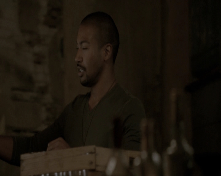 VampireDiariesWorld-dot-nl_TheOriginals-2x18NightHasAThousandEyes-DeletedScenes0012.jpg