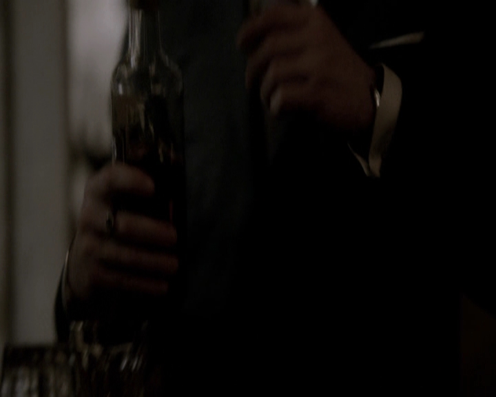 VampireDiariesWorld-dot-nl_TheOriginals-2x18NightHasAThousandEyes-DeletedScenes0040.jpg