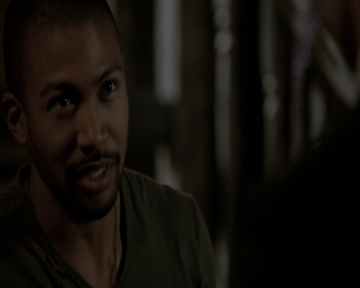 VampireDiariesWorld-dot-nl_TheOriginals-2x18NightHasAThousandEyes-DeletedScenes0042.jpg