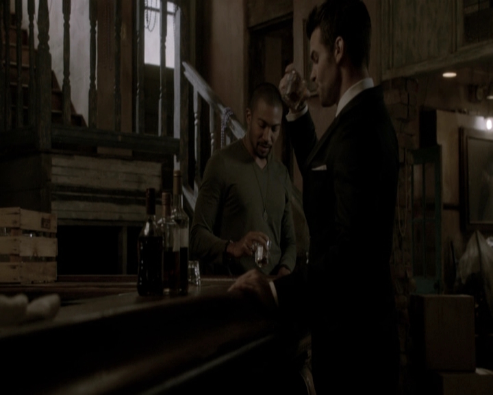 VampireDiariesWorld-dot-nl_TheOriginals-2x18NightHasAThousandEyes-DeletedScenes0056.jpg
