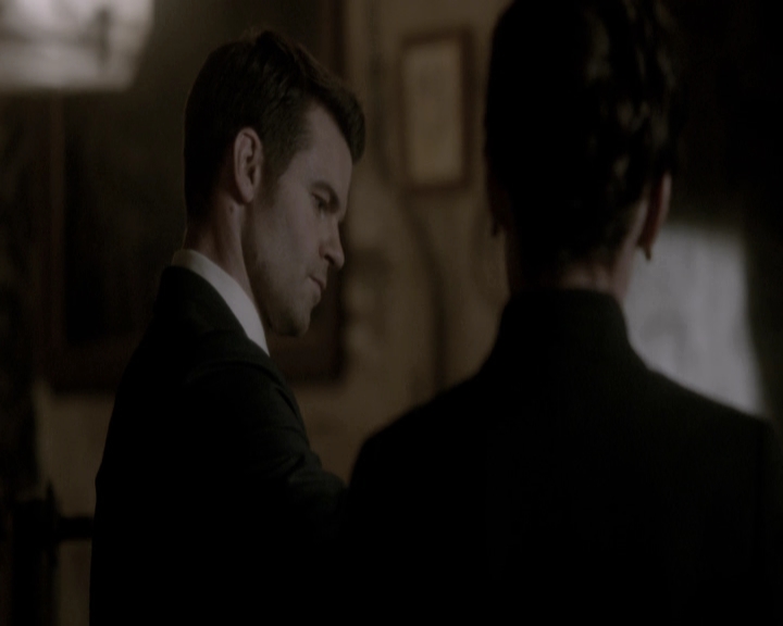 VampireDiariesWorld-dot-nl_TheOriginals-2x18NightHasAThousandEyes-DeletedScenes0067.jpg