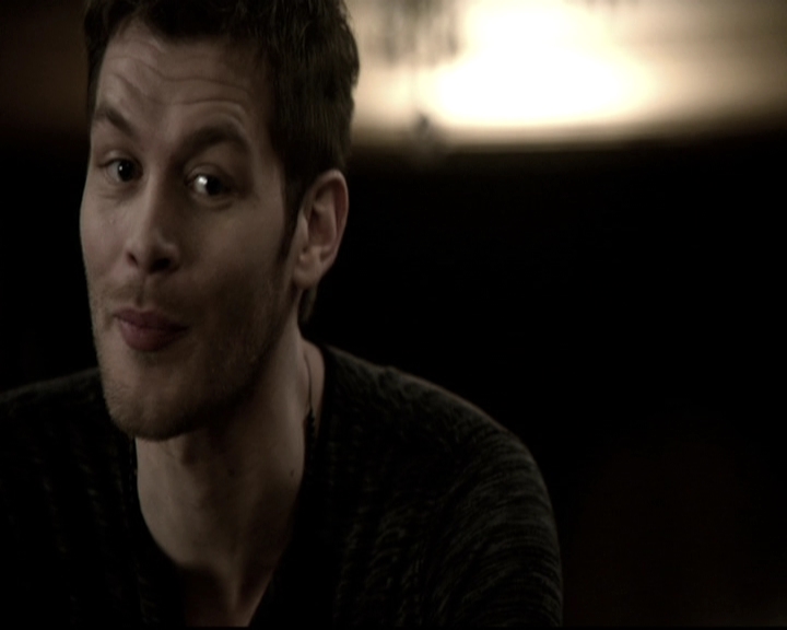 VampireDiariesWorld_dot_nl-TheOriginals_2x18NightHasAThousandEyes0200.jpg