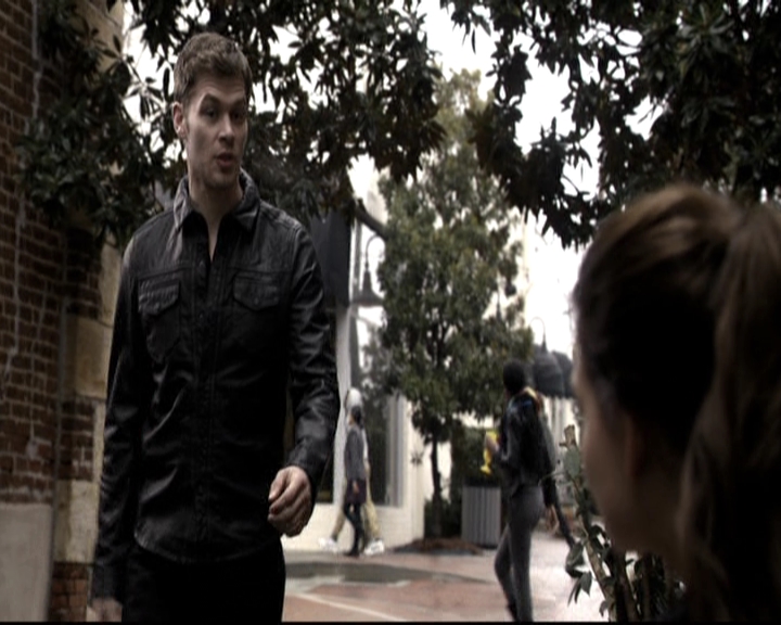 VampireDiariesWorld_dot_nl-TheOriginals_2x18NightHasAThousandEyes0454.jpg