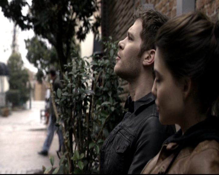 VampireDiariesWorld_dot_nl-TheOriginals_2x18NightHasAThousandEyes0460.jpg