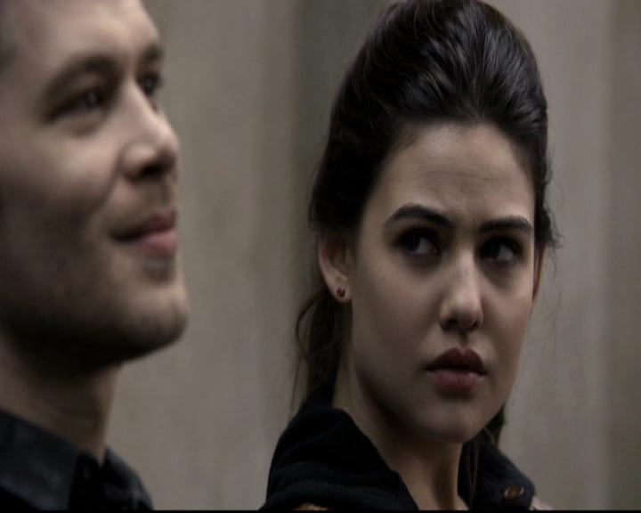 VampireDiariesWorld_dot_nl-TheOriginals_2x18NightHasAThousandEyes0472.jpg