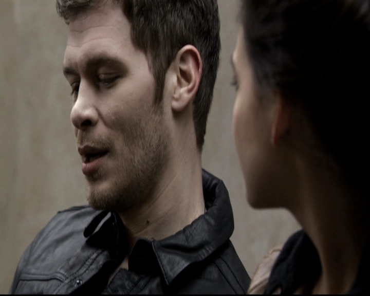VampireDiariesWorld_dot_nl-TheOriginals_2x18NightHasAThousandEyes0485.jpg