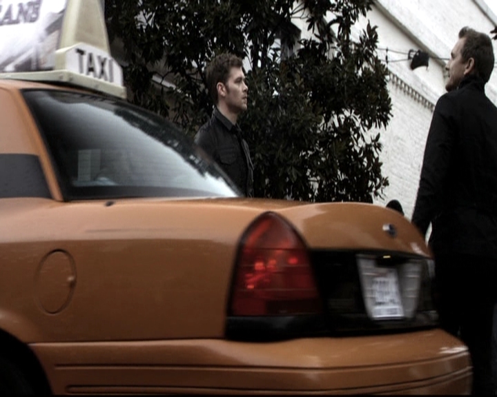 VampireDiariesWorld_dot_nl-TheOriginals_2x18NightHasAThousandEyes0506.jpg