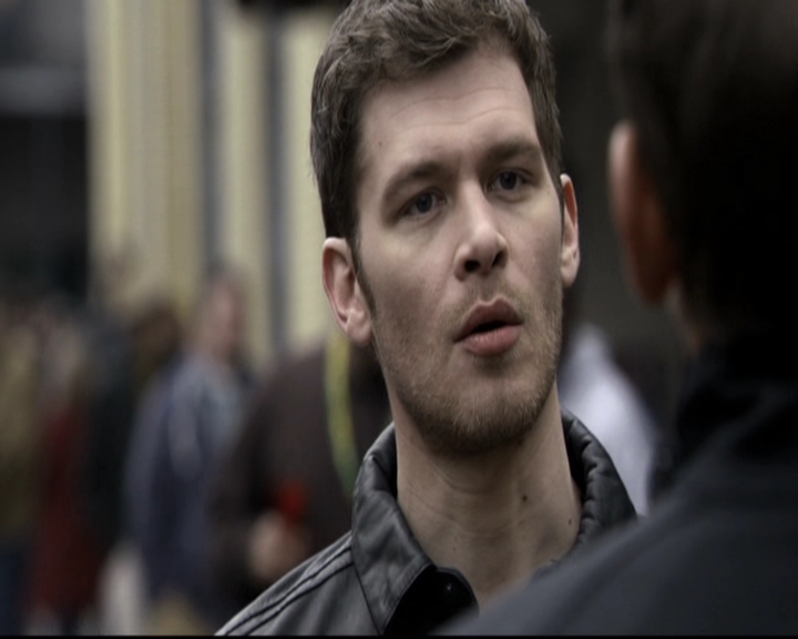 VampireDiariesWorld_dot_nl-TheOriginals_2x18NightHasAThousandEyes0517.jpg