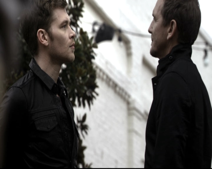 VampireDiariesWorld_dot_nl-TheOriginals_2x18NightHasAThousandEyes0527.jpg VampireDiariesWorld_dot_nl-TheOriginals_2x18NightHasAThousandEyes0527.jpg