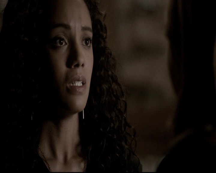 VampireDiariesWorld_dot_nl-TheOriginals_2x18NightHasAThousandEyes0821.jpg