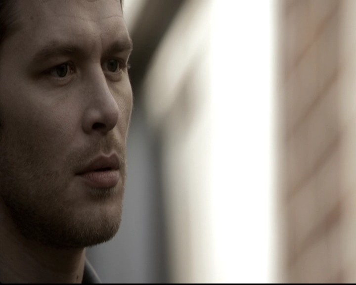 VampireDiariesWorld_dot_nl-TheOriginals_2x18NightHasAThousandEyes1202.jpg