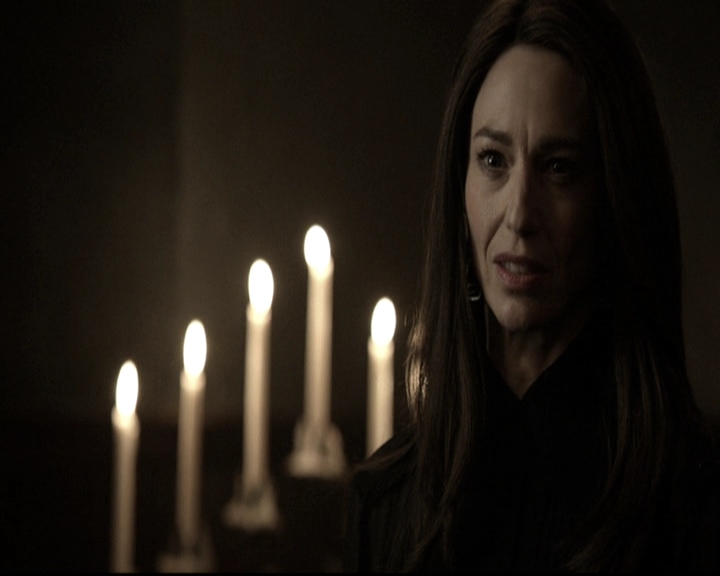 VampireDiariesWorld_dot_nl-TheOriginals_2x18NightHasAThousandEyes1837.jpg