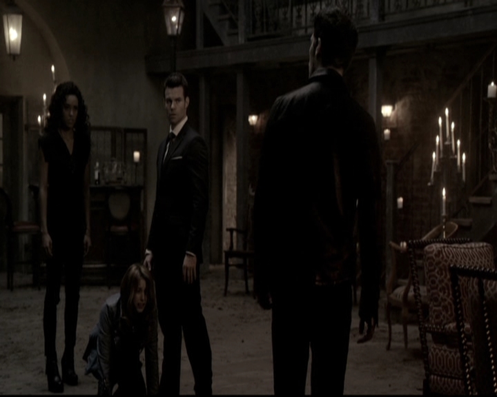 VampireDiariesWorld_dot_nl-TheOriginals_2x18NightHasAThousandEyes2128.jpg